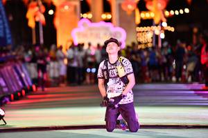 BIB: 0000
                            <button type="button" onclick="openModal(21898035)" class="btn btn-primary btn-sm float-right btn-popup" data-toggle="modal" data-target=".modal-high-quality">
                        <i class="fas fa-shopping-cart"></i> Add to Cart
                    </button>
                                            <button type="button" onclick="isThisMe(21898035, true)" class="btn btn-success btn-sm float-right btn-popup btn-isme hidden" data-toggle="tooltip" data-placement="bottom" title="นี่คือรูปของคุณใช่ไหม คลิกที่นี่เพื่อเอาเข้าอัลบั้ม">
                        <i class="fas fa-plus"></i> Add to album
                    </button>
                    <button type="button" onclick="isThisMe(21898035, false)" class="btn btn-warning btn-sm float-right btn-popup btn-isnotme hidden">
                        <i class="fas fa-ban"></i> Remove from album
                    </button>